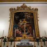 Quella centrale ritrae San Giuseppe con Bambino e Angeli ed � attribuita a Nicola Porta da Molfetta, di scuola napoletana